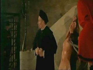 Anne libert spoglio in vario scenes,first lei masturba, suo cespuglio, seni, anale siamo visible. goditi thellos completamente scoperto episodi da il demoni.